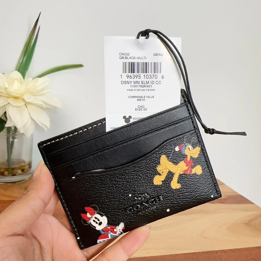 NWT Disney X Coach Slim Id Card Case With Holiday Print‎